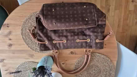 Photo of free Fake LV bag, good condition (SE16) #4