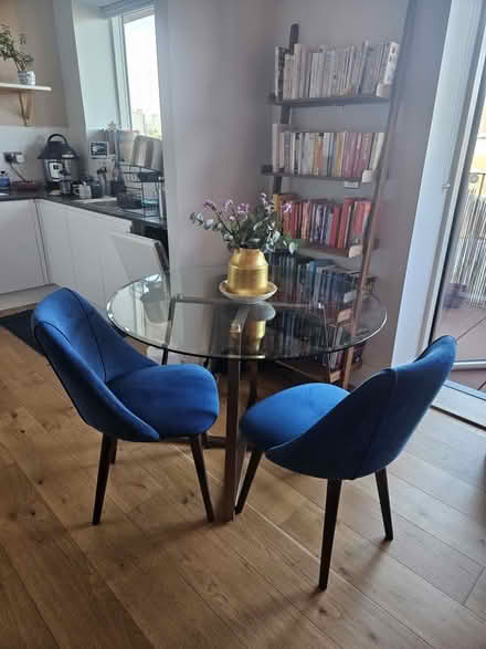 Photo of free Glass table (4 person) (E97FJ) #1