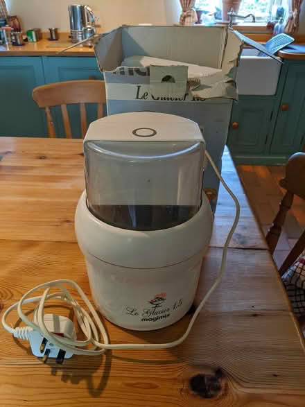 Photo of free Ice-cream maker in original box (10 mins from Bromyard) #1