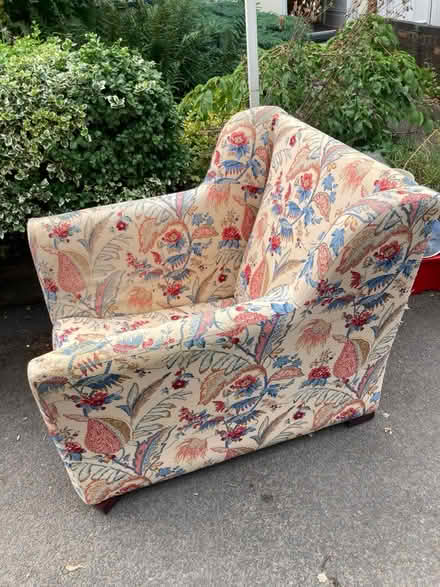 Photo of free York Armchair (B30 2HF) #2