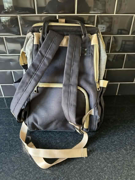 Photo of free Changing bag, baby bag (Flitch Green CM6) #2