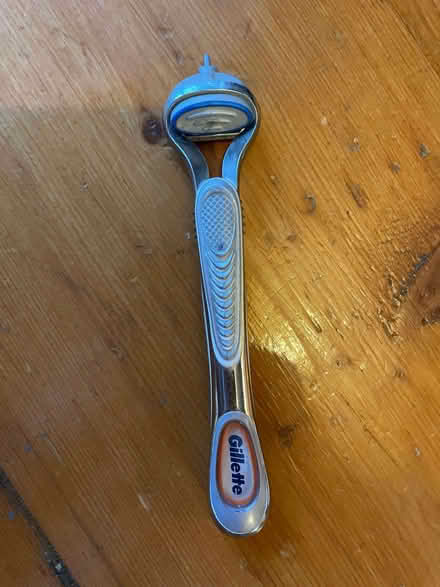 Photo of free Assorted toiletries (St Margarets TW1) #3