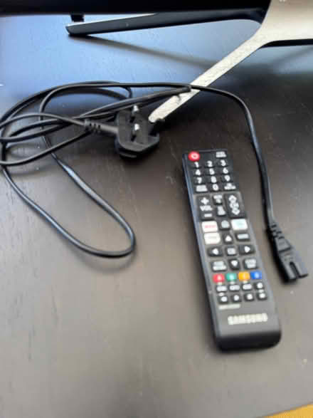 Photo of free TV (Upton CH49) #2