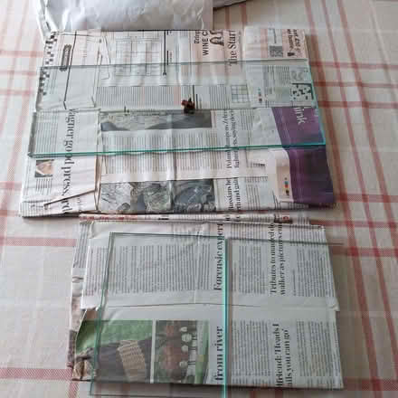 Photo of free Wooden Cabinet (Callow End WR2) #3