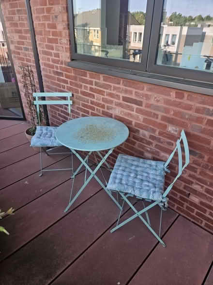 Photo of free Outdoor metal table and chairs (E97FJ) #1