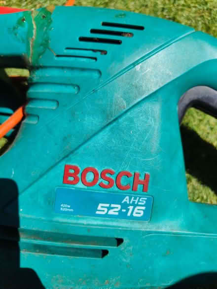 Photo of free Bosch 520mm Hedge Trimmer, faultyy (White City, W12) #1