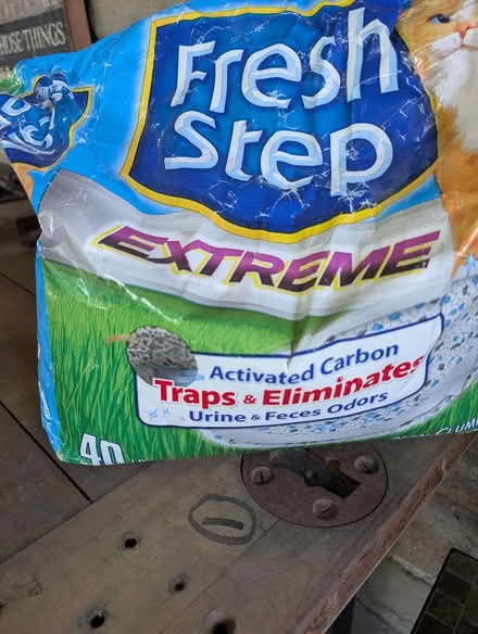 Photo of free Kitty litter (Arlington, ma) #1