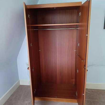 Photo of free Small wardrobe (Central HORSHAM) #2