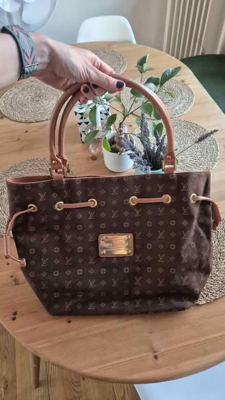 Photo of free Fake LV bag, good condition (SE16) #1
