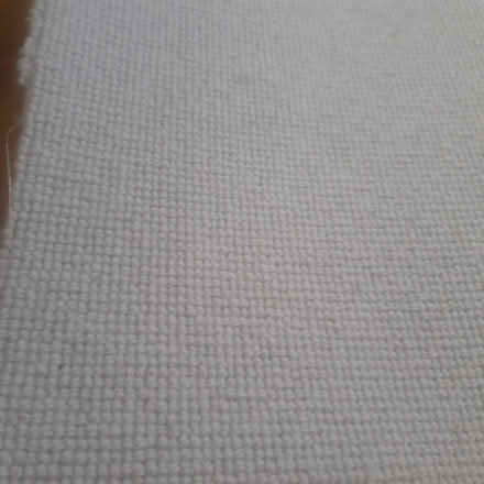 Photo of free Light grey wool carpet offcut (Bampton OX18) #2