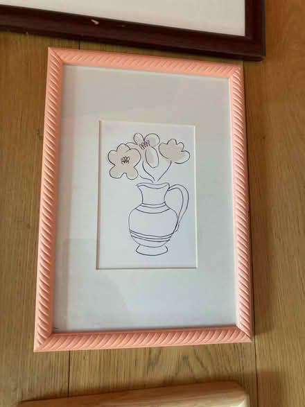 Photo of free Artwork, cork board & sewing kit (E97FJ) #3