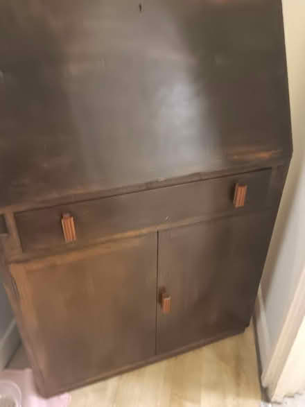 Photo of free Bureau desk (Soho WC2H) #1