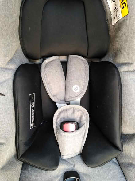 Photo of free Maxi cosi baby seat (Newbridge BA1) #3