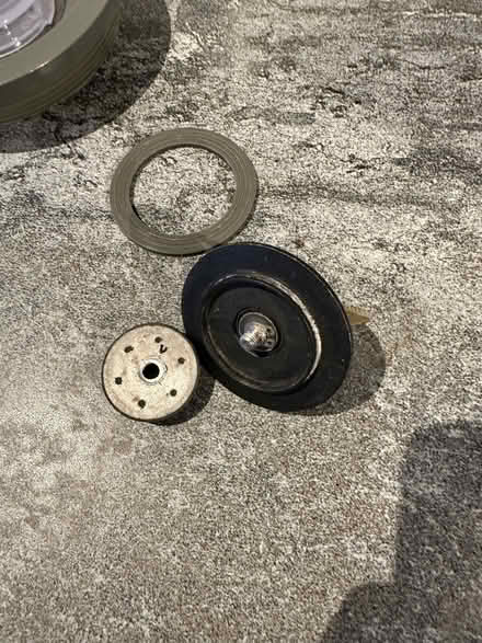 Photo of free Blender (AEG SB7500) - needs fixing - see details (Cubitt Town E14) #4