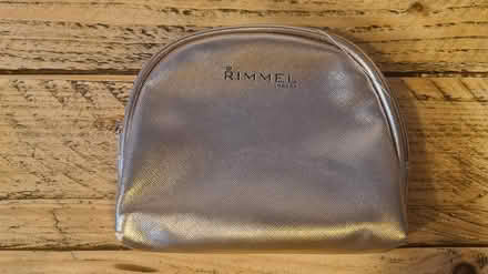 Photo of free Ladies Hand Purse (Reigate RH2) #1