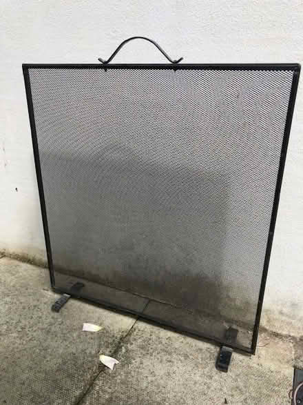 Photo of free Vintage Fire Screen (Brigsteer LA8) #1