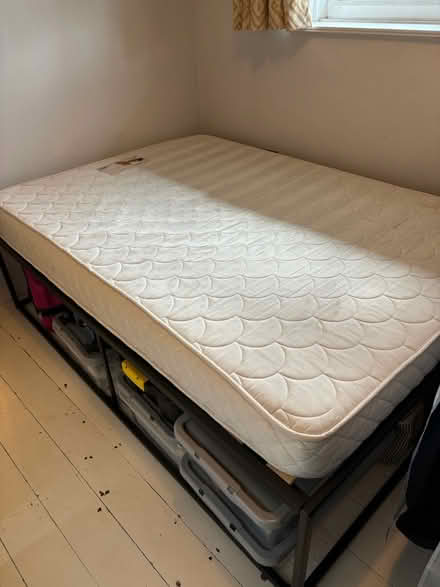 Photo of free Bed frame and mattress (se15 6tl) #3