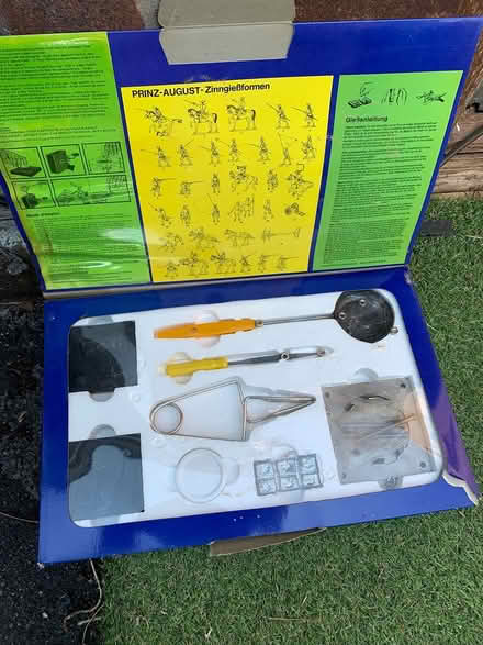 Photo of free Vintage lead casting kit (Hackenthorpe S12 4QF) #2