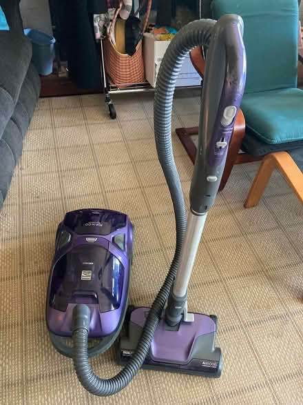 Photo of free Kenmore vacuum cleaner (Bethesda) #1