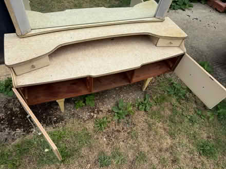 Photo of free Dresser (New Malden KT3) #1