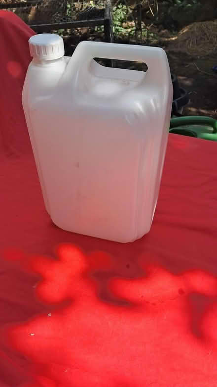 Photo of free 5 litre empty cannisters (Holloway road N4) #2