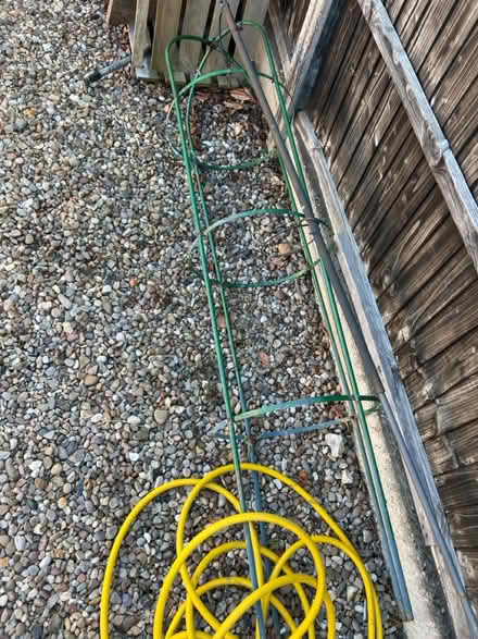 Photo of free Garden obelisk (Oadby, Leicester LE2) #1