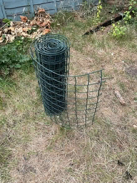 Photo of free small garden fencing (ware SG12) #2