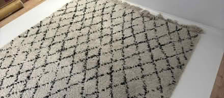 Photo of free Large Le Redoute black white rug (Harrow HA7) #1
