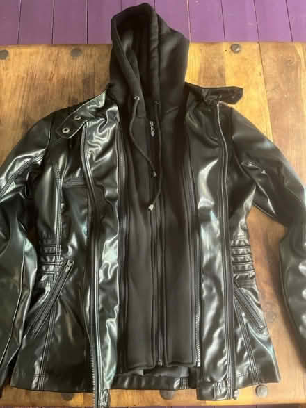 Photo of free Coat (Reading RG2) #2