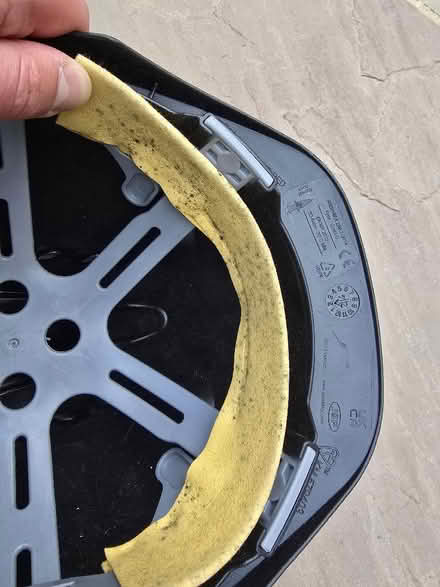 Photo of free Hard hat (Panshanger AL7) #4