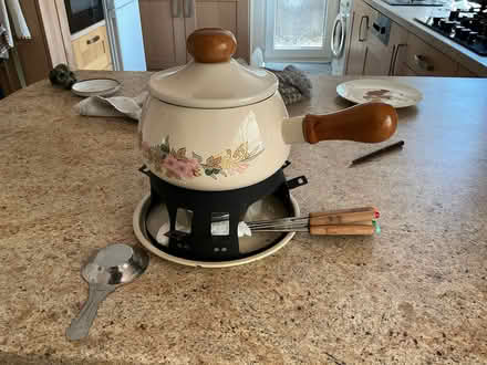 Photo of free Fondue set (Shoreham by Sea) #1