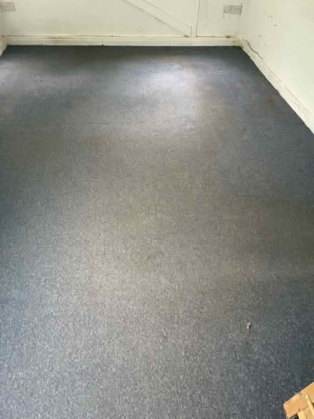 Photo of free Carpet + underlay (Skelsmergh LA8) #1