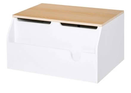 Photo of Toy/book storage box (Stockwell SW8) #1