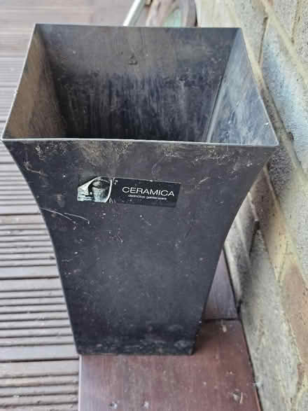 Photo of free Plant Pot (Woodley RG5) #1
