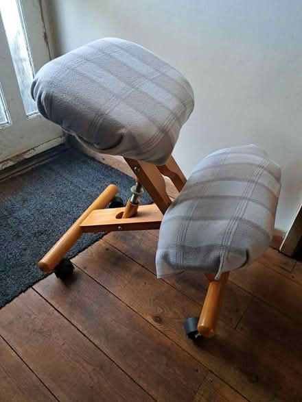 Photo of free Ergonomic Kneeling Chair (Stroud) #1