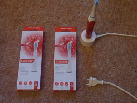 Photo of free Electric toothbrush (Penn Hill BH14) #1