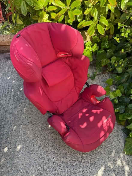 Photo of free Car seat (Kingsway) #2