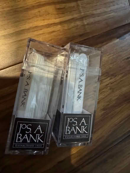 Photo of free collar stays, measuring bottle + (Columbia Heights) #1