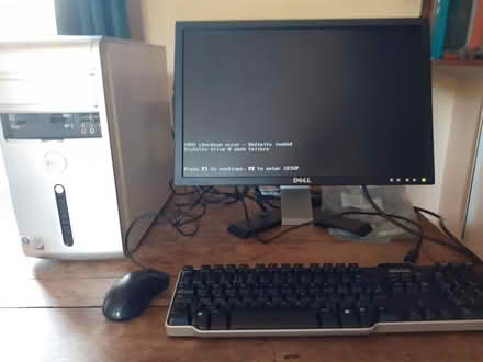 Photo of free Dell desktop computer. (Welwyn AL6) #1
