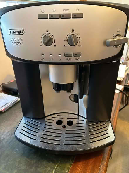 Photo of free DeLonghi Model 28XY Bean to Cup Espresso & Cappucino Machine (Crossgates LD1) #1