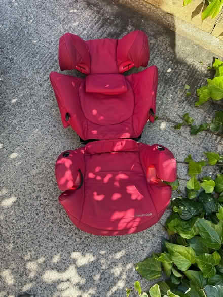 Photo of free Car seat (Kingsway) #1