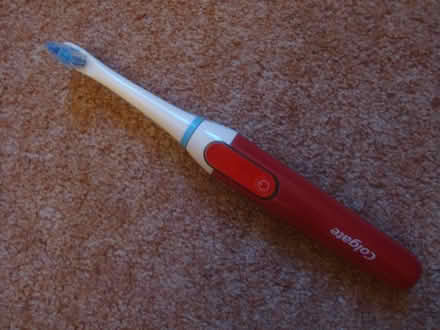 Photo of free Electric toothbrush (Penn Hill BH14) #3