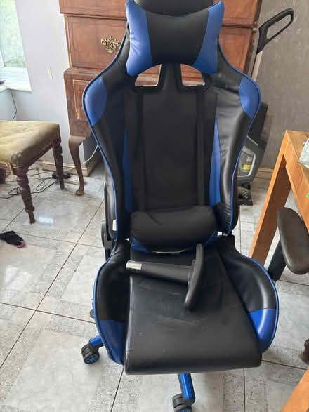 Photo of free Gaming/computer chair (South Tonbridge TN9) #1