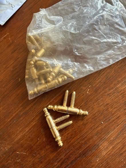 Photo of free 8 pairs of hinges Brasd (Wallington PO16) #1