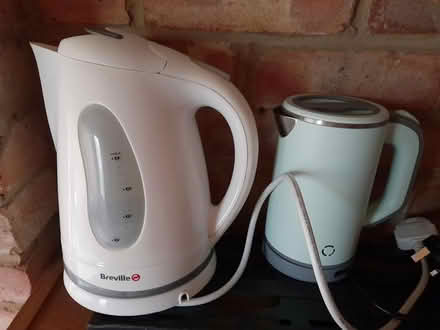 Photo of free Kettle big and small (MK41) #1