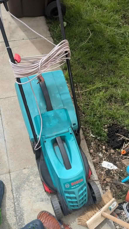 Photo of free Lawn mower (East Calder) #1