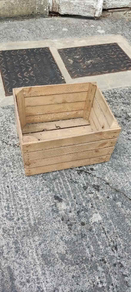 Photo of free Wooden box (BA1) #1