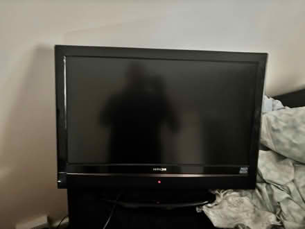 Photo of free Hitachi 26” hd tv Built in dvd (Lillington CV32) #2