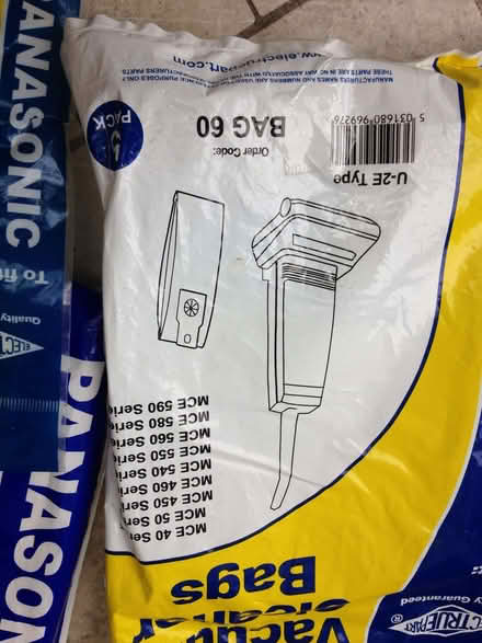 Photo of free Panasonic vac cleaner bits (Oakridge RG21) #4