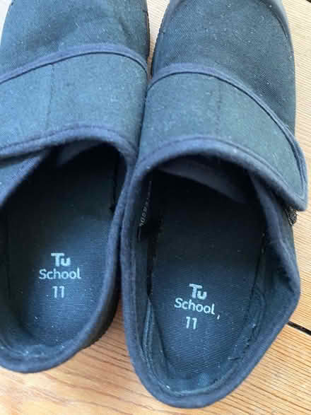 Photo of free Plimsolls, size 11. (Temple Street OX4) #2